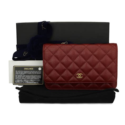 chanel 19 wallet on chain burgundy|CHANEL.